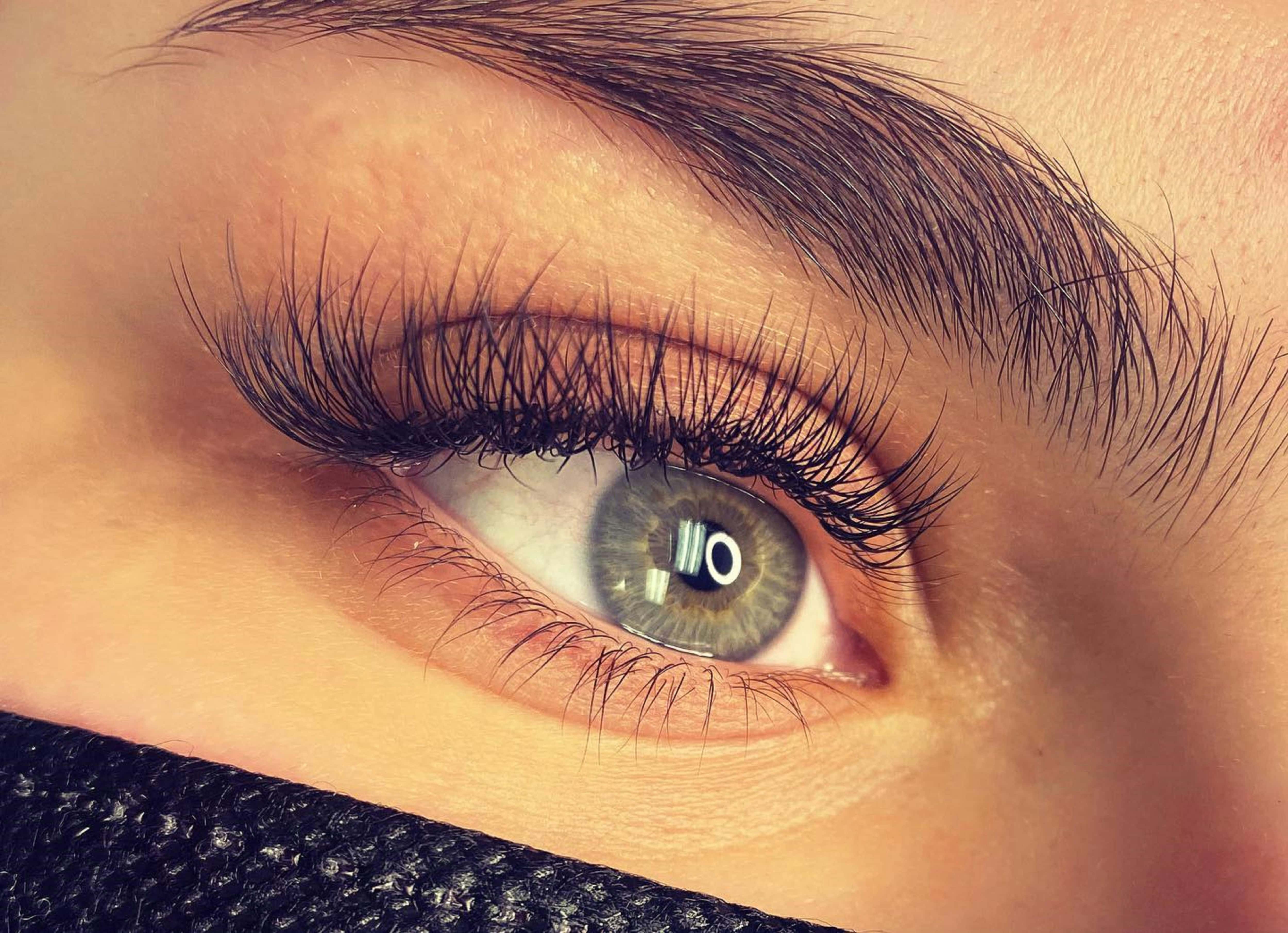 Da li lash lift oštećuje prirodne trepavice?